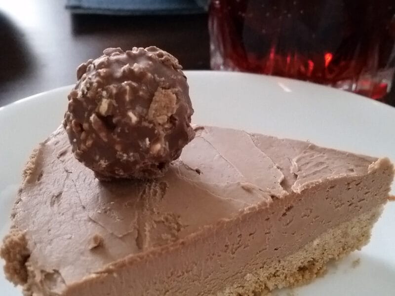 Ferrero Rocher Nutella Cheesecake