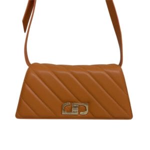 Veggie Meals - Quilted Trapeze Front Flap Bag - Orange